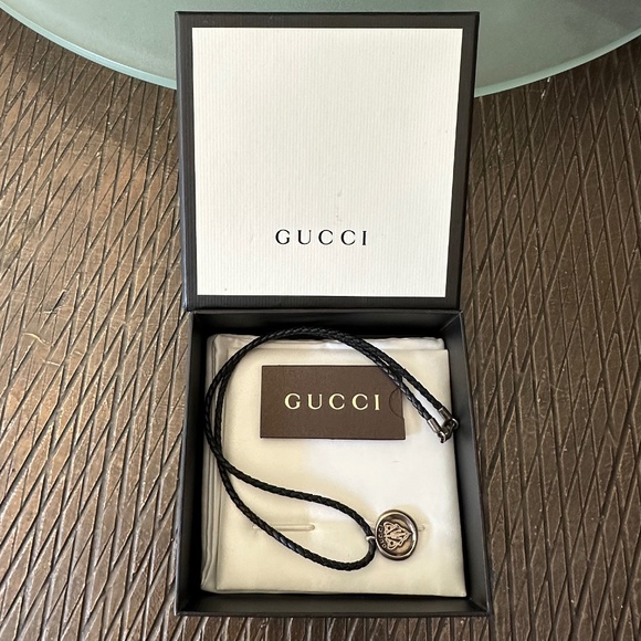 Gucci Necklace - Picture 1 of 6